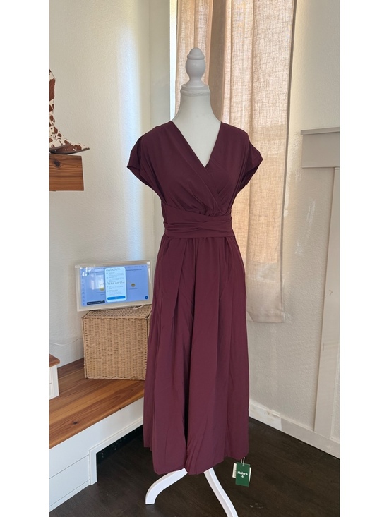 Halara Dresses & Skirts - Breezeful V Neck Short Sleeve Pocket Tie Back Quick Dry Midi Casual Dress